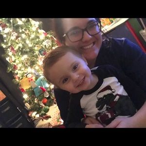 Meet your Posher, Carly